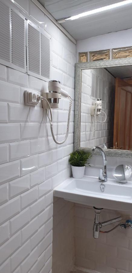 Habitacion En Casa De Familia "Valenciabonita" Екстериор снимка
